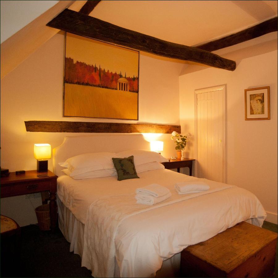 The Old Stables B&B Winslow Экстерьер фото